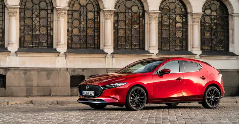 La Mazda 3 &egrave; l'auto ideale per le donne
