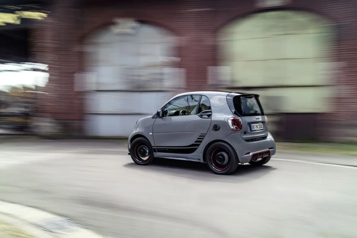 Smart: adesso solo elettrica. I prezzi in Italia (5)