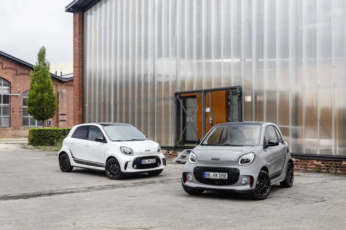 Smart: adesso solo elettrica. I prezzi in Italia (10)
