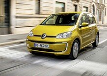 Volkswagen e-up! 2020: la city car elettrica che stupisce [Video]