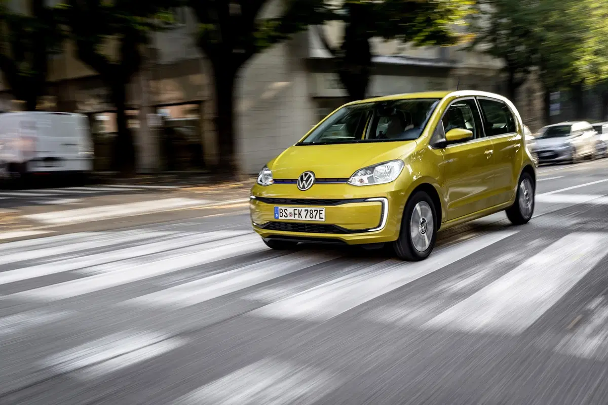 Nuova Volkswagen e-up!: la city car elettrica che stupisce [Video] (4)