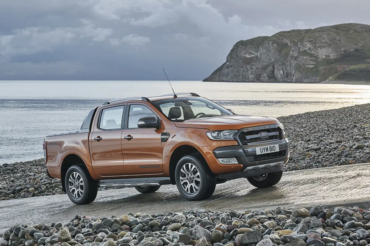 Ford Ranger restyling 2016 [Video prime impressioni] (6)