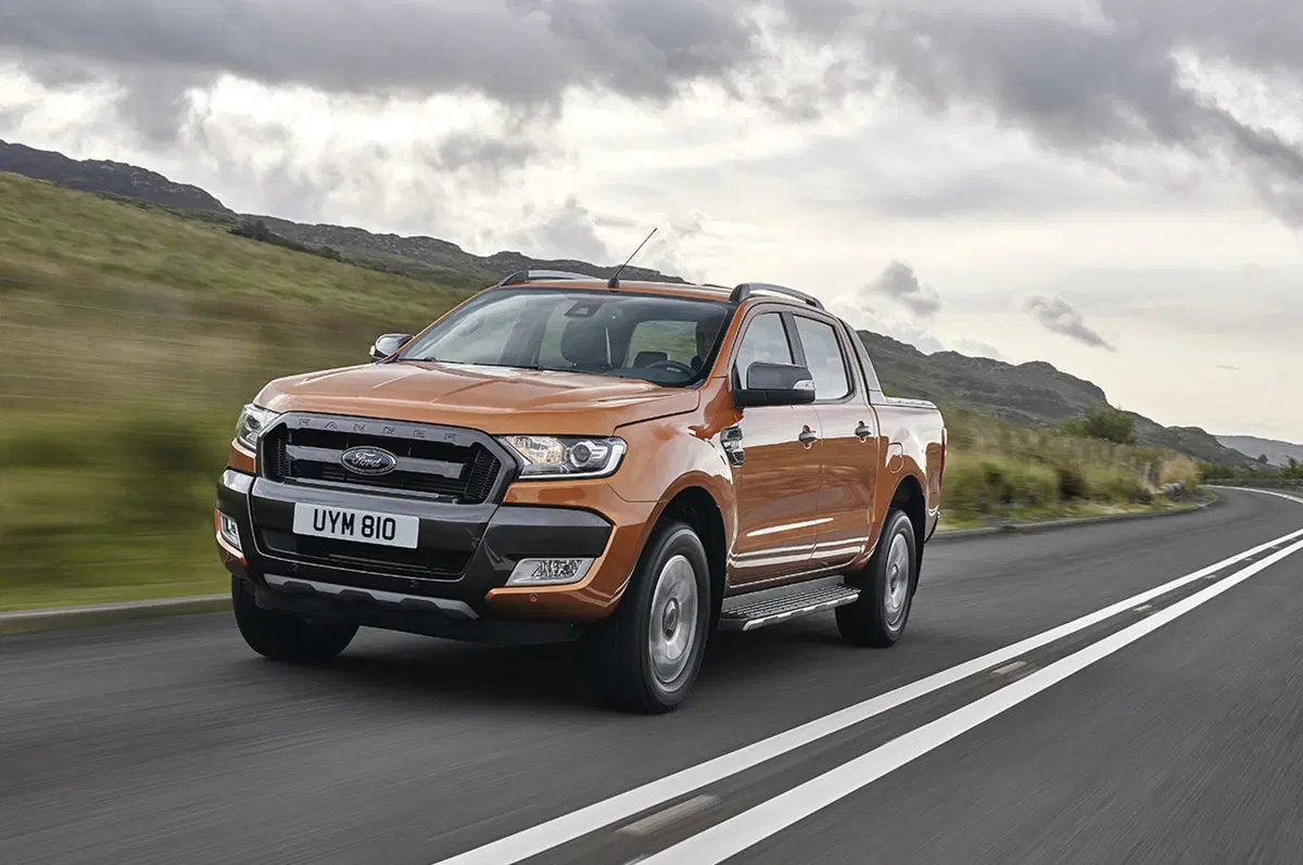 Ford Ranger restyling 2016 [Video prime impressioni]
