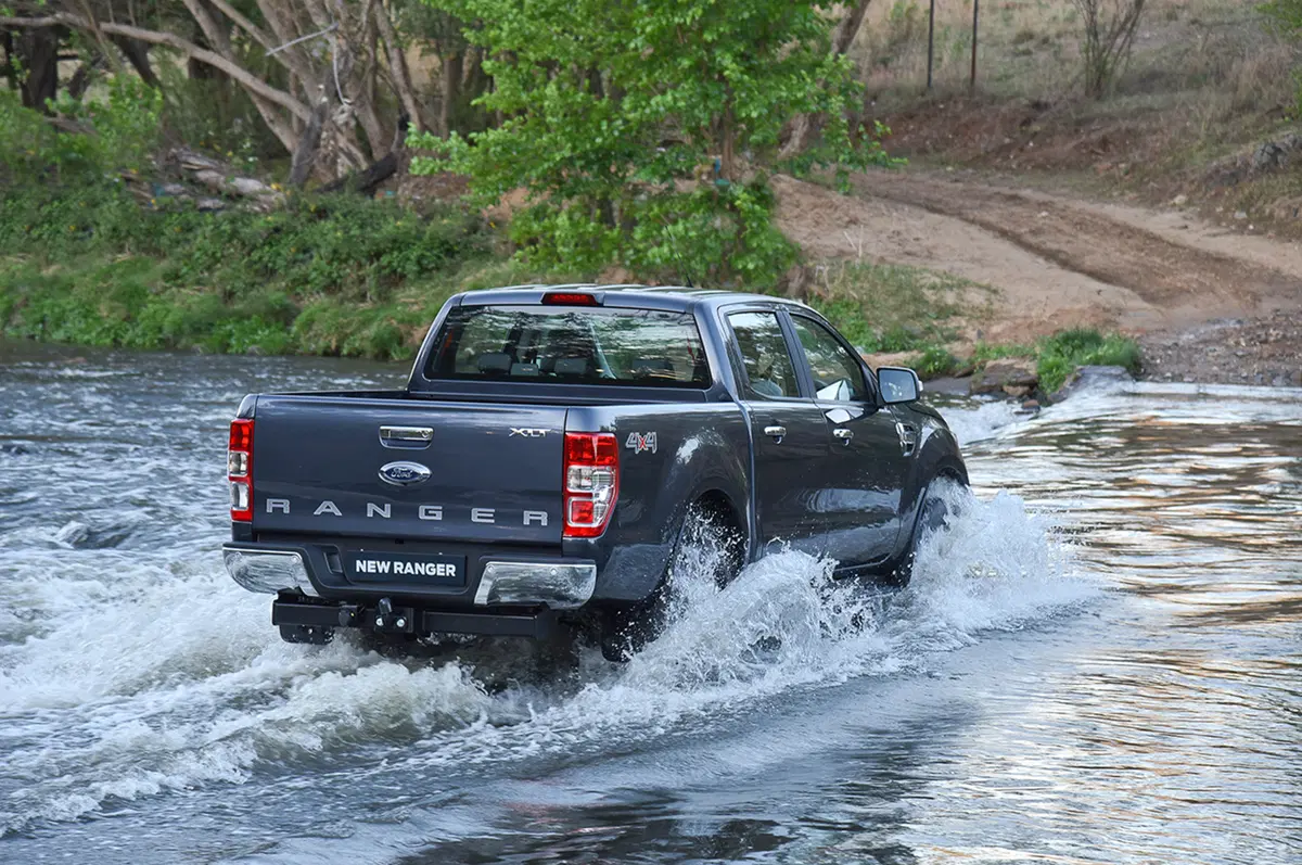 Ford Ranger restyling 2016 [Video prime impressioni] (7)