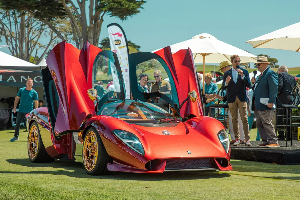 Audo del passato ma anche hypercar moderne e concept, si sfidano per gli applausi del pubblico al Concorso Italiano