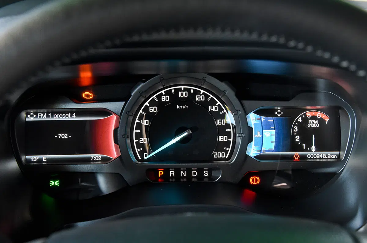 Ford Ranger restyling 2016 [Video prime impressioni] (2)