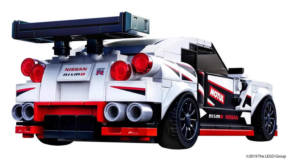 Nissan GT-R Nismo: ora anche di... Lego! (3)