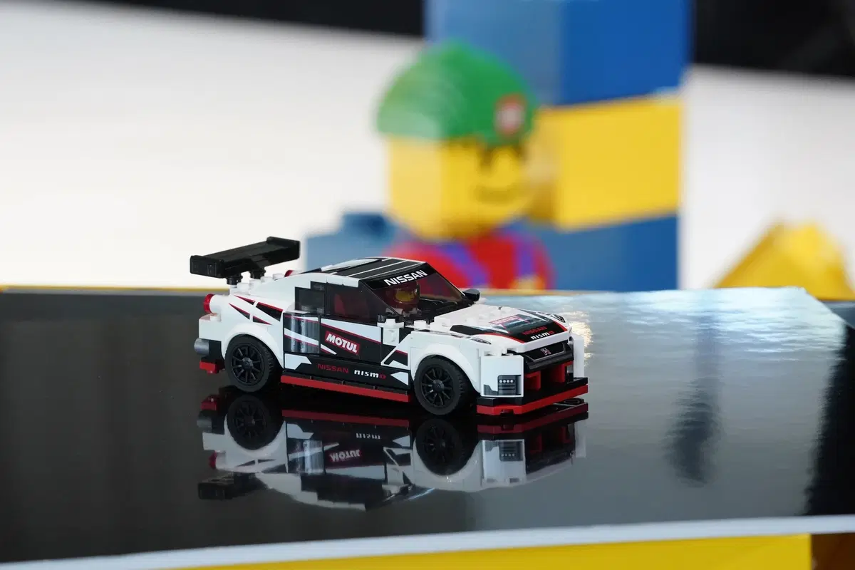 Nissan GT-R Nismo: ora anche di... Lego! (10)