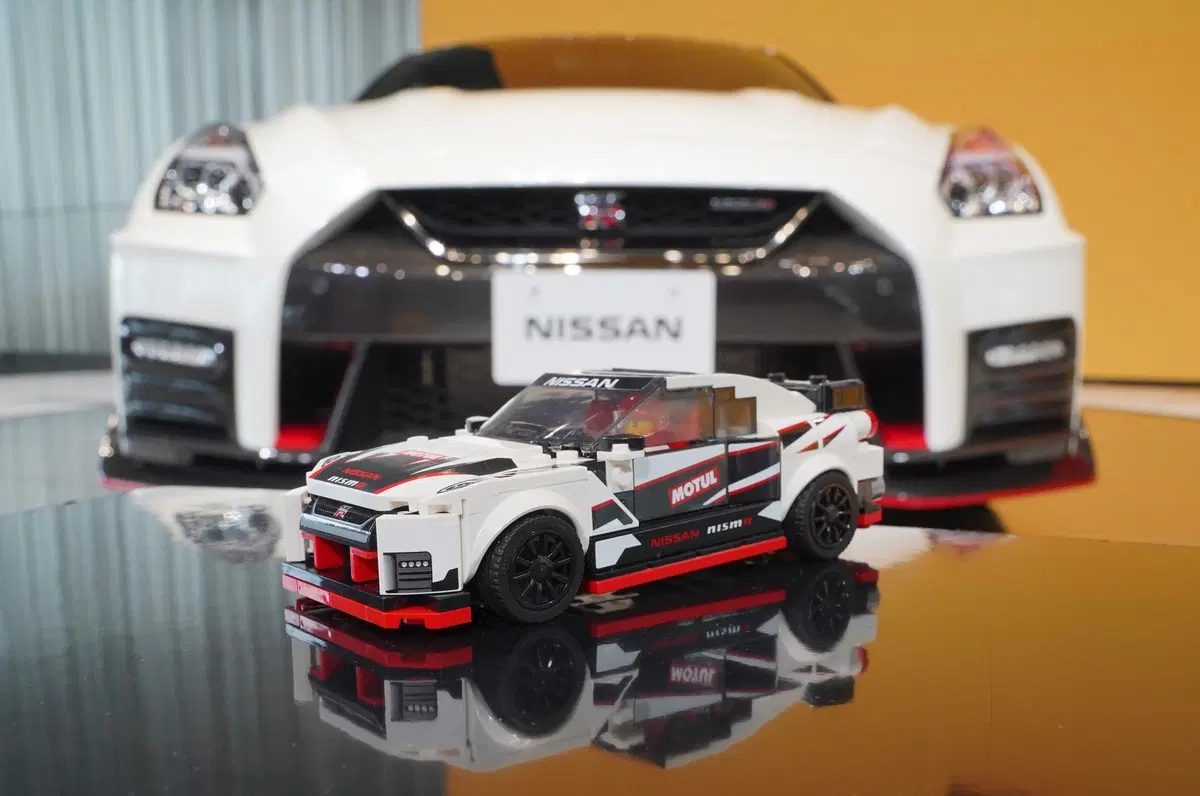 Nissan GT-R Nismo: ora anche di... Lego! (12)