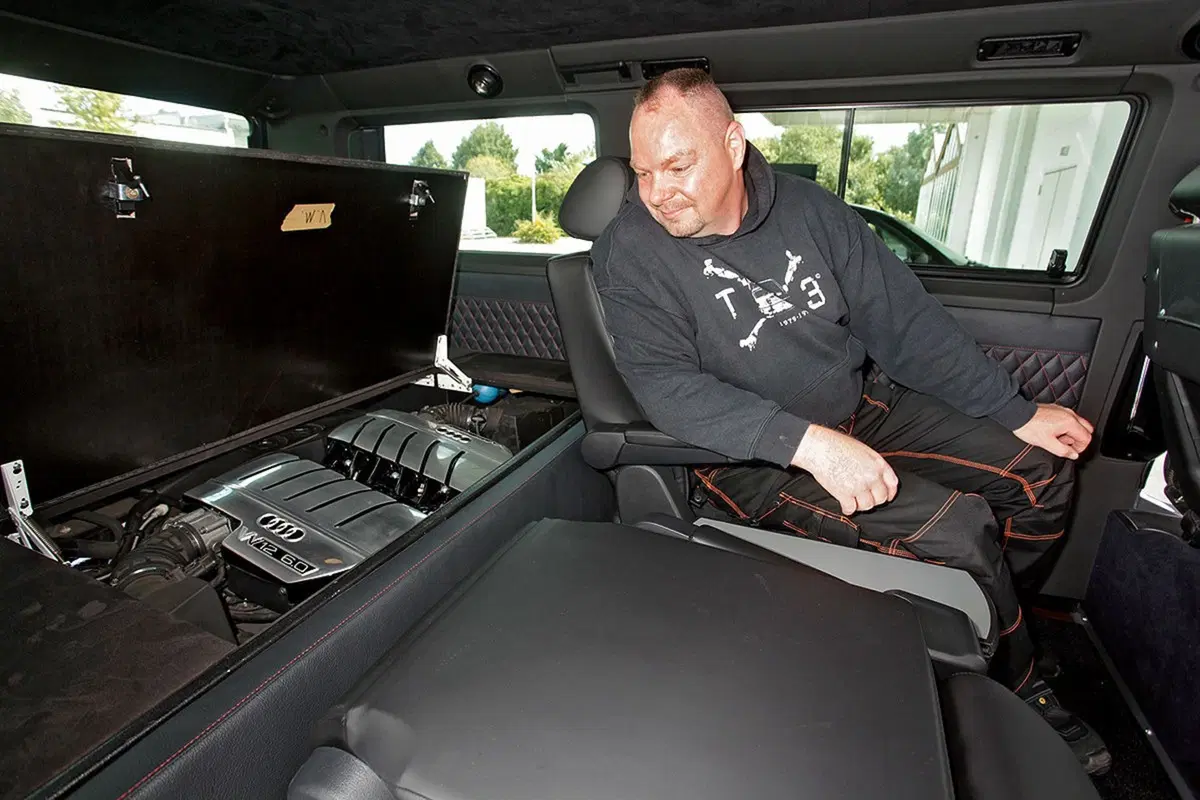 Volkswagen T3: il tuning con il W12 Audi da 470 CV (2)
