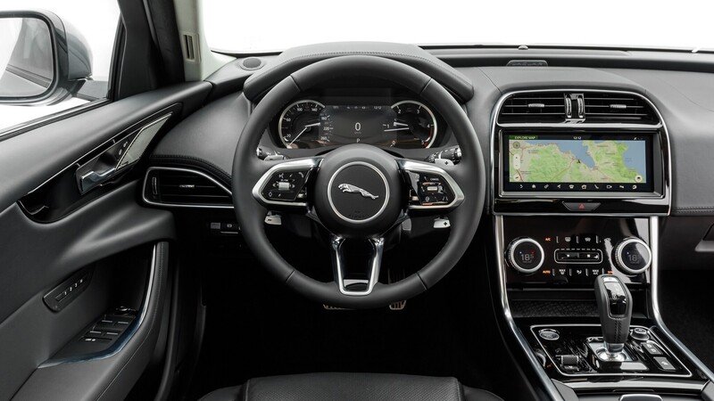 Jaguar e Land Rover: arriva l&#039;infotaiment che si aggiorna in automatico