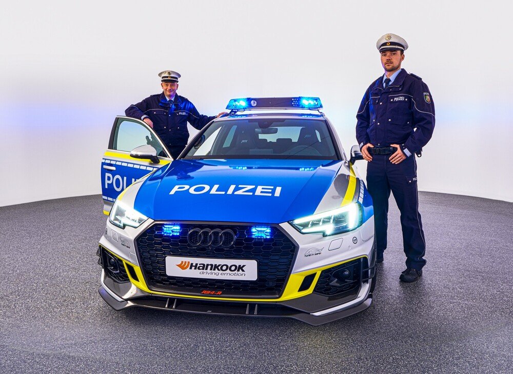 La splendida Audi RS4-R ABT per i Polizei