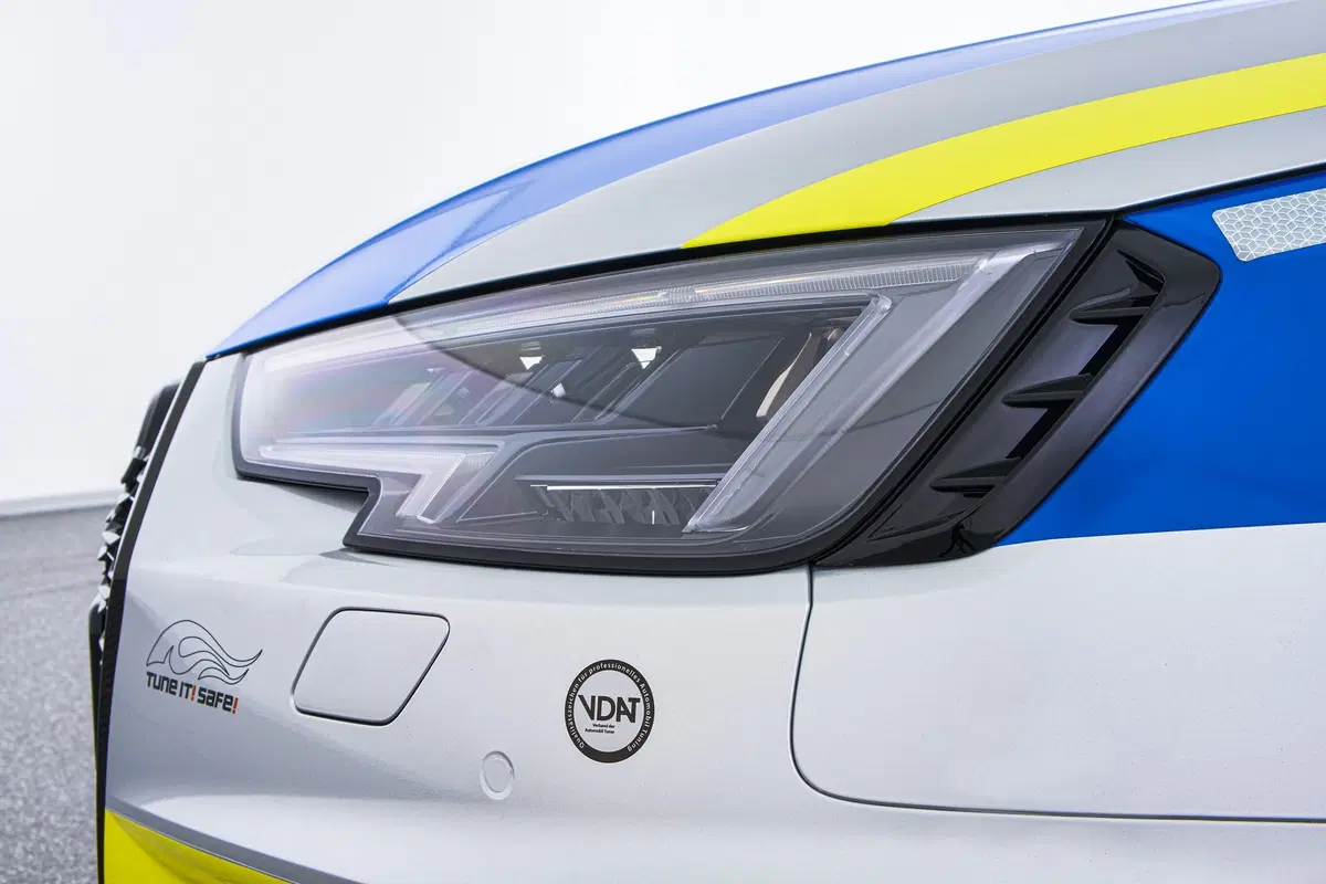 Un'Audi RS4-R ABT per la Polizia da 530 CV?! (14)
