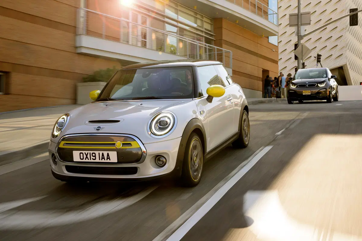 Le MINI elettriche si faranno in Cina: joint venture BMW-Great Wall (10)
