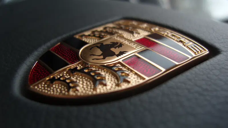 Porsche 960: arriver&agrave; l'anti Ferrari 488?