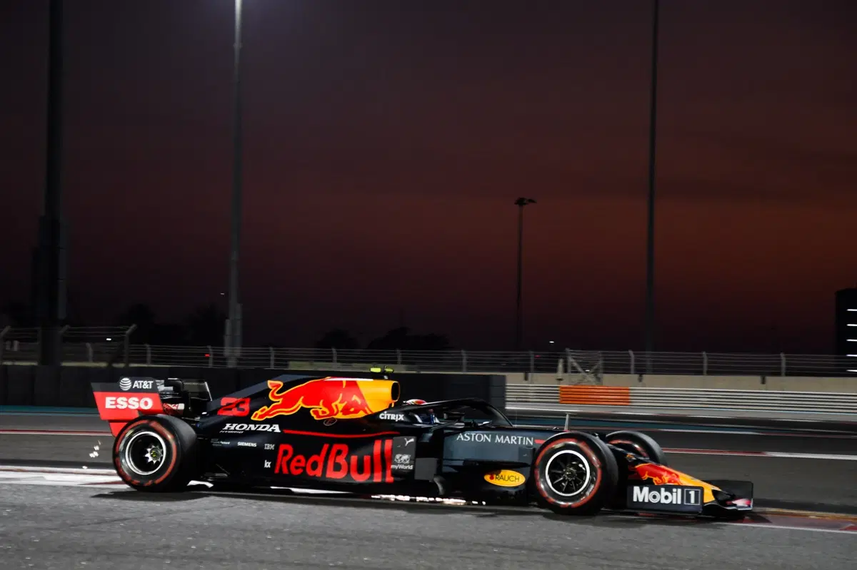 F1, GP Abu Dhabi 2019: vince Hamilton. Terzo Leclerc  (21)
