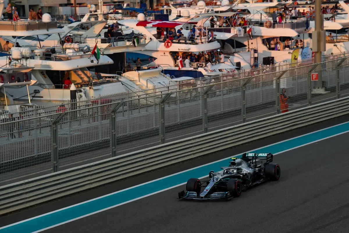F1, GP Abu Dhabi 2019: vince Hamilton. Terzo Leclerc  (45)