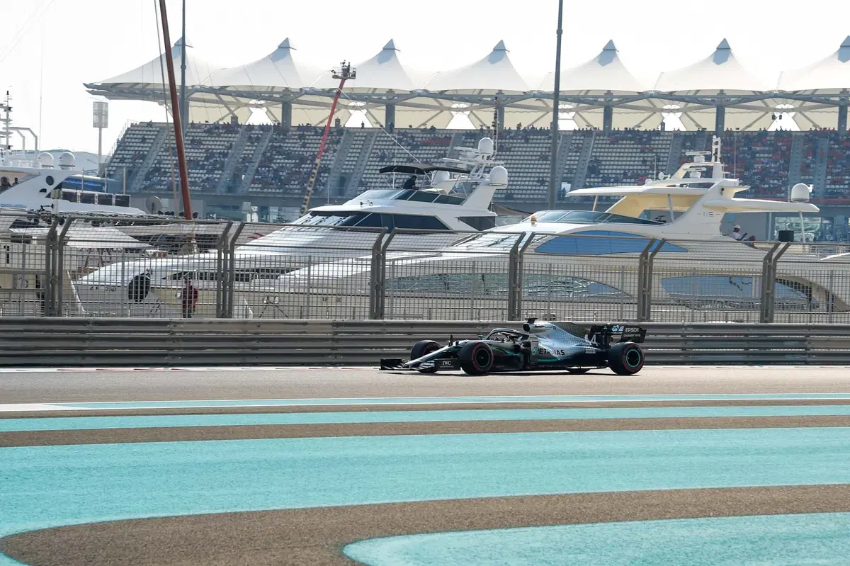 F1, GP Abu Dhabi 2019: vince Hamilton. Terzo Leclerc  (47)