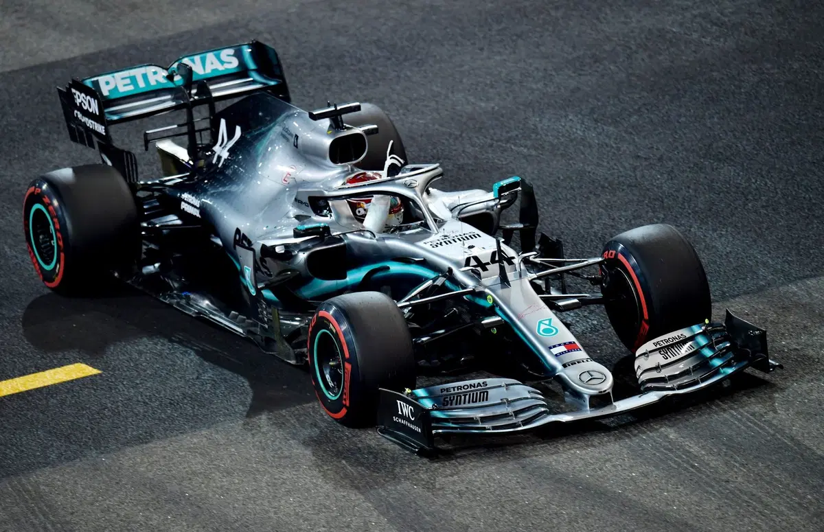 F1, GP Abu Dhabi 2019, Hamilton: &laquo;La mia macchina? Un'opera d'arte&raquo;