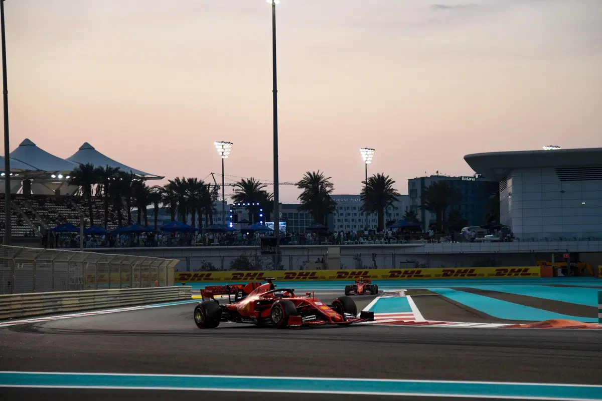 F1, GP Abu Dhabi 2019: Ferrari, multa da 50.000 euro per il carburante di Leclerc (17)
