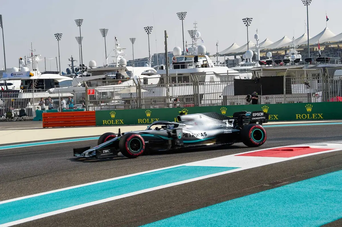 F1, GP Abu Dhabi 2019: Ferrari, multa da 50.000 euro per il carburante di Leclerc (46)