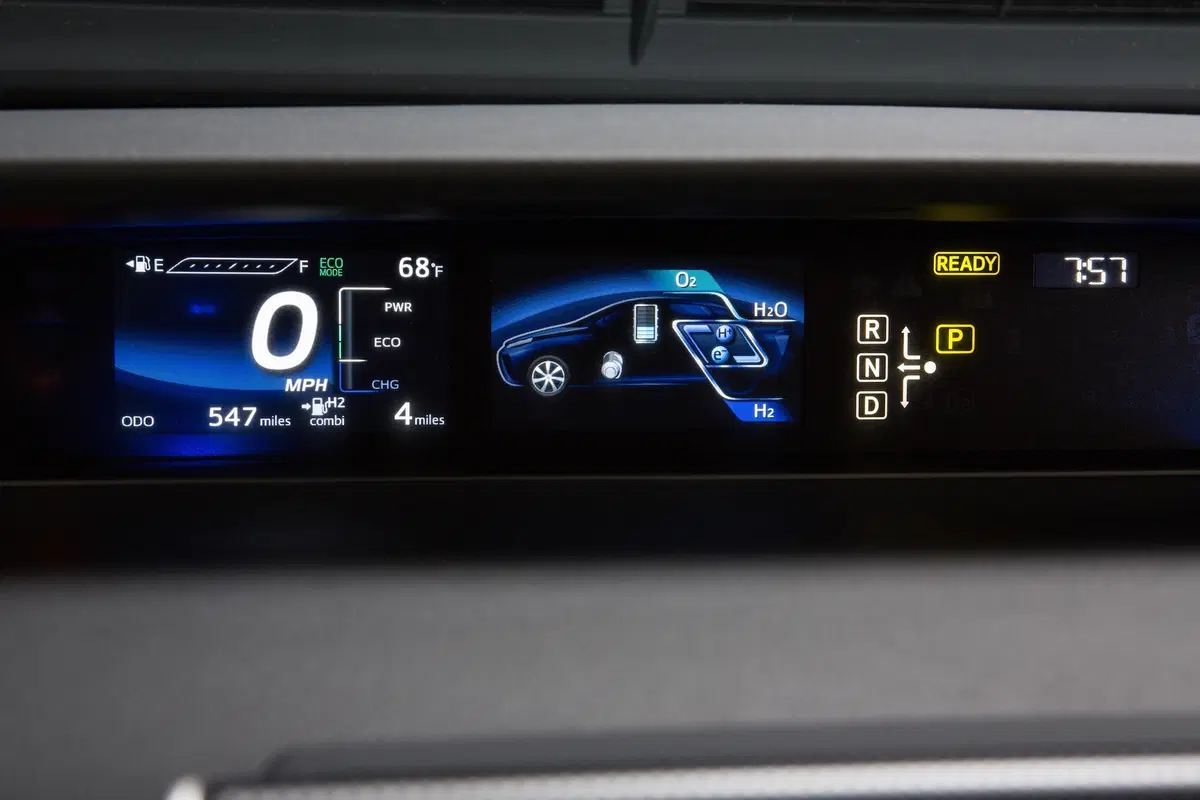 Toyota Mirai (42)