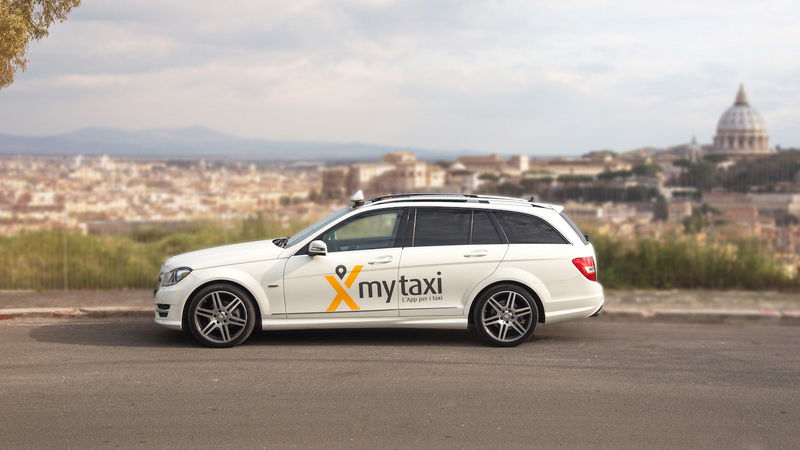 Mytaxi approda a Roma: per i primi due mesi, corse col 50% di sconto!