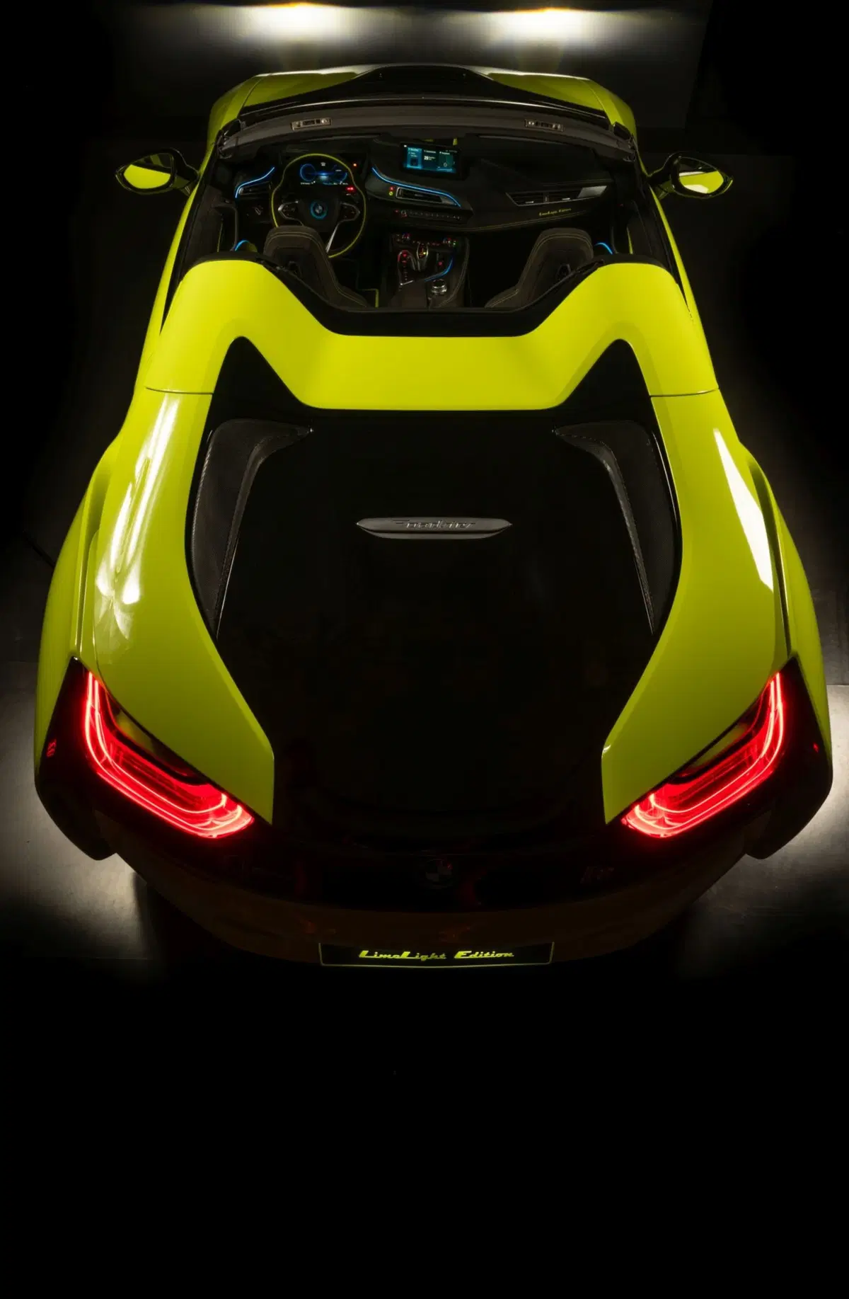 Da Alcantara e BMW la BMW i8 Roadster LimeLight Edition (14)
