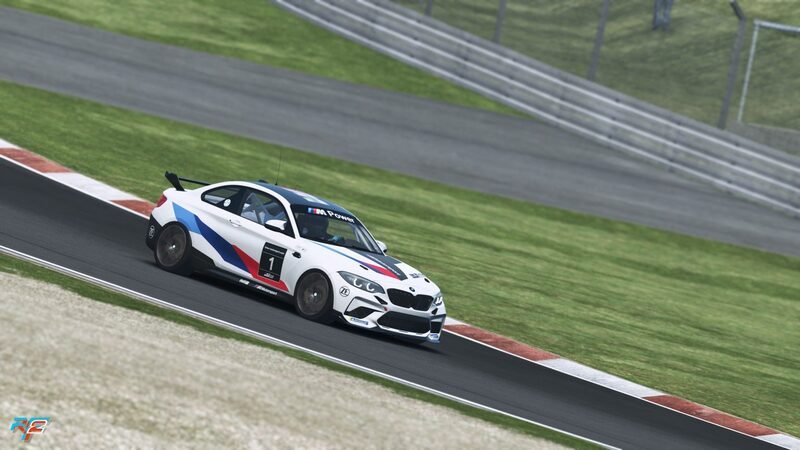 rFactor 2: BMW M2 CS Racing DLC [Video]