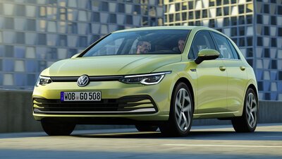 Volkswagen GOLF 8 | Prima prova su strada. Prezzo? Da 25.750 euro