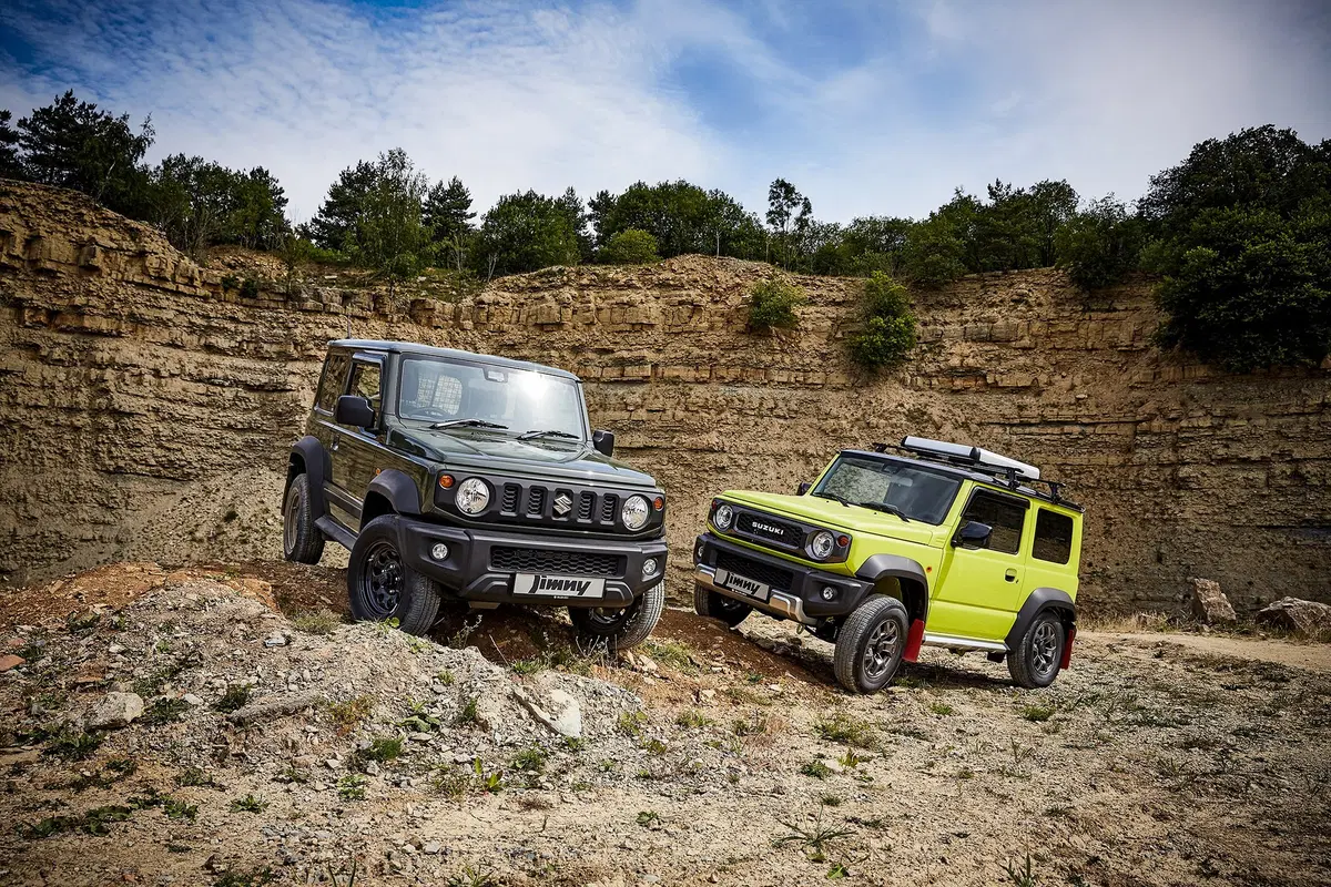 Suzuki Jimny, arriva la linea di accessori ufficiali (4)