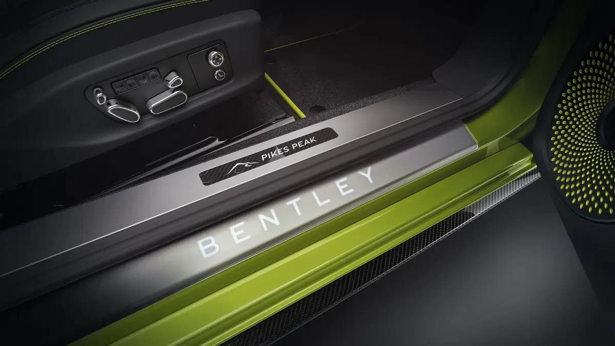 Bentley Continental GT Pikes Peak Record Edition (7)