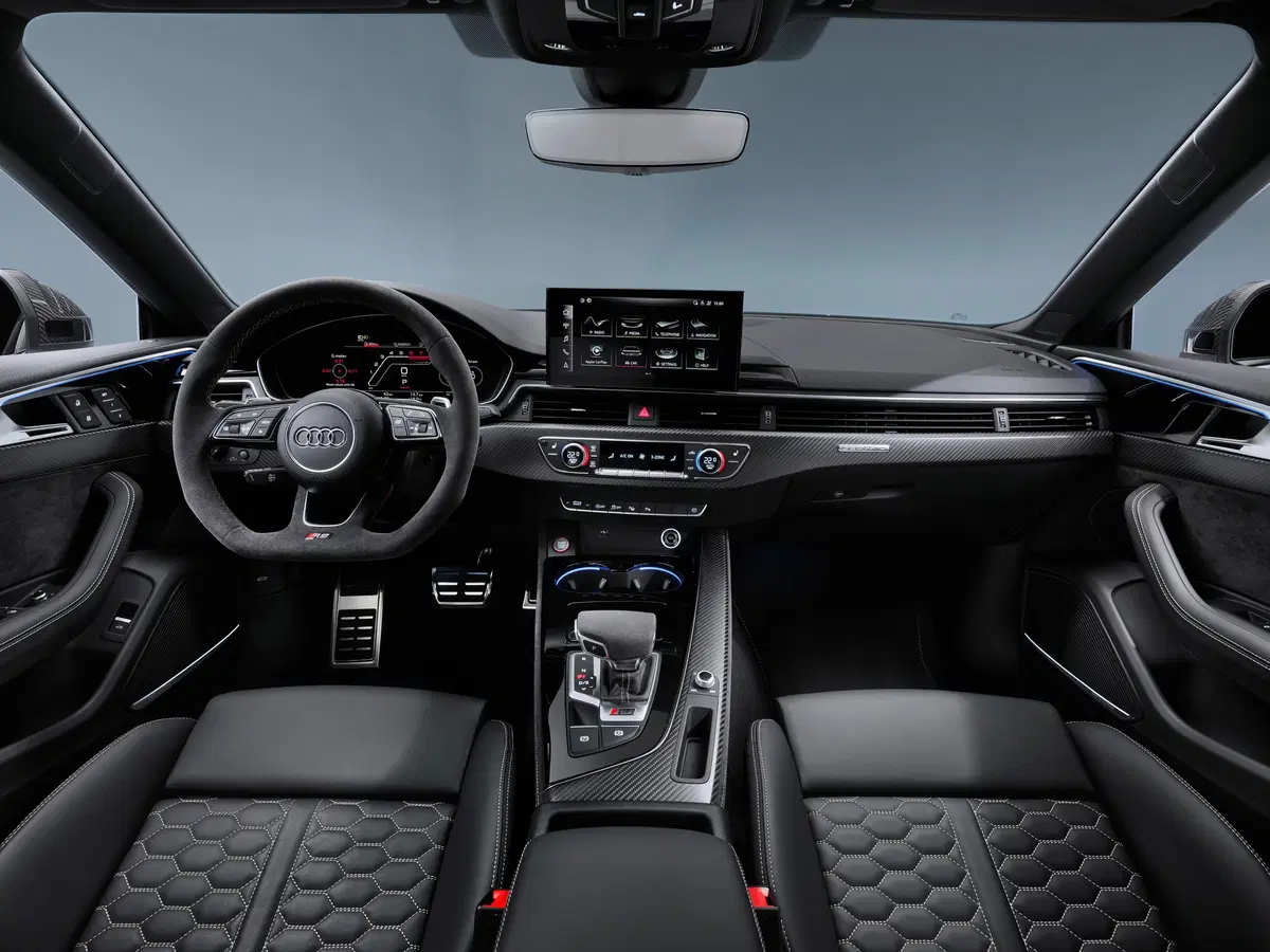 Audi RS5, restyling per Coupé e Sportback (6)