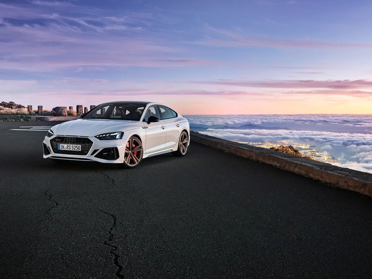 Audi RS5, restyling per Coupé e Sportback (9)