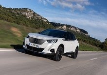 Peugeot e-2008, 320 km di autonomia per la nuova SUV elettrica francese [Video]