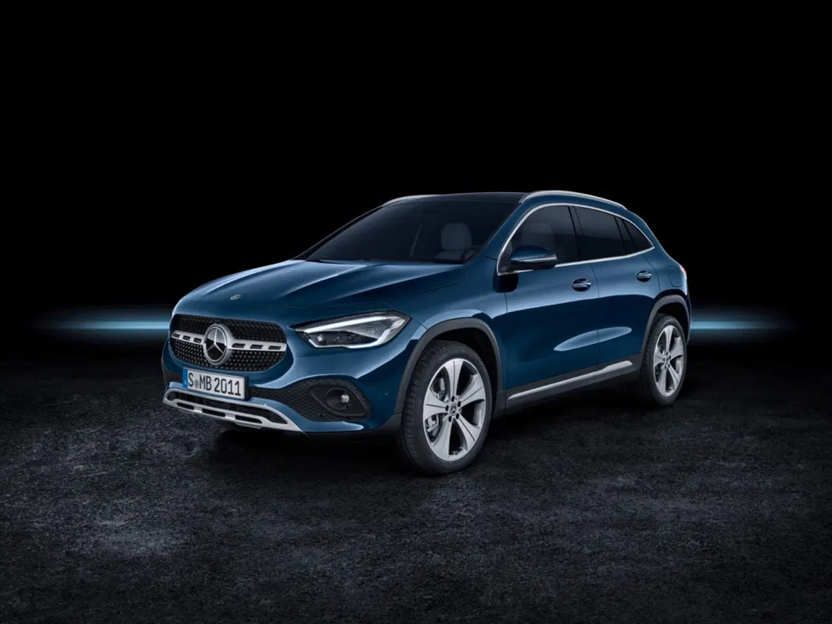 Nuova Mercedes GLA: ora è un po’ più SUV (25)
