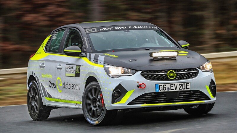 Opel Corsa-e Rally: foto e video dell&#039;elettrica da corsa in azione