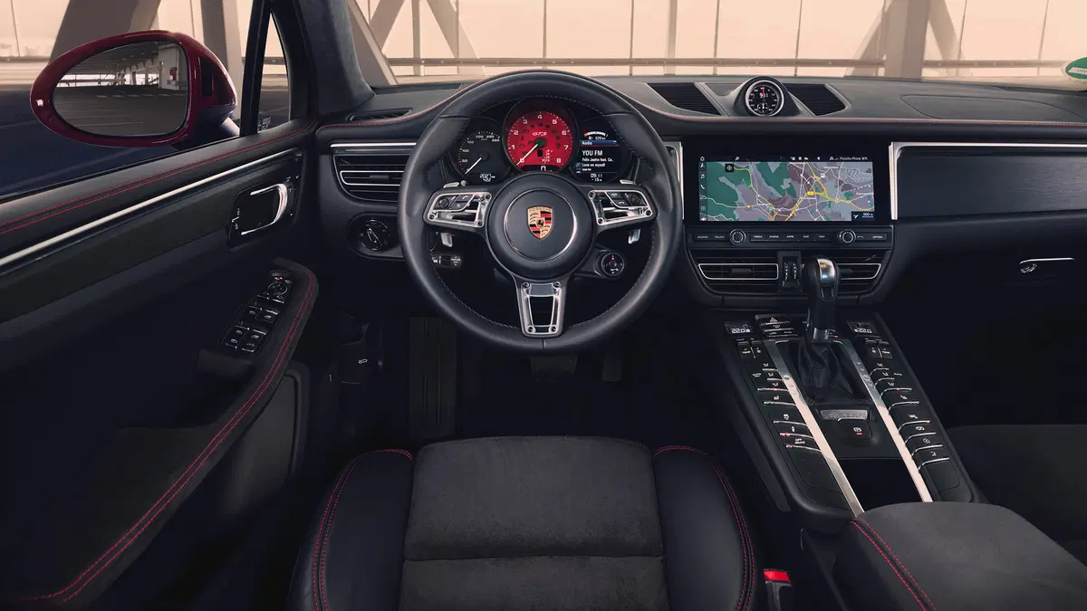 Porsche Macan GTS, 380 CV per il SUV in salsa sportiva (5)