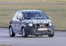 Fiat 500 elettrica, le foto spia