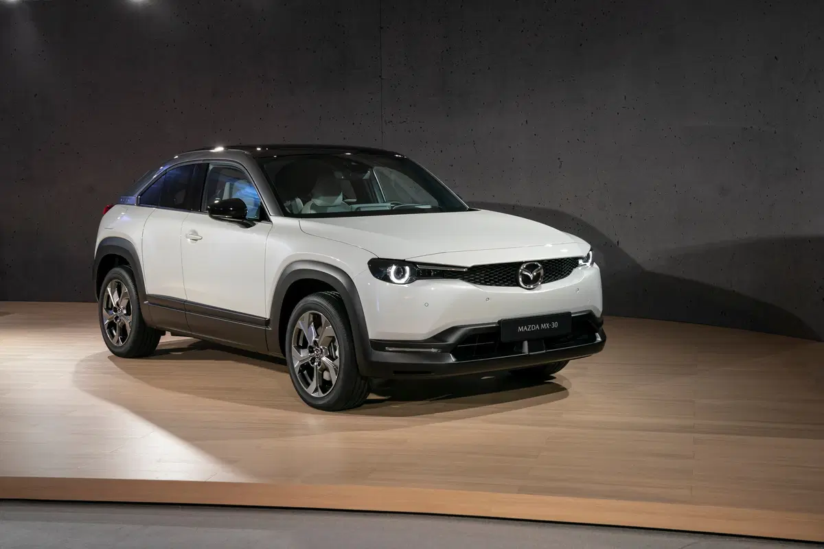 Mazda MX-30 2020, la macchina elettrica con...il Wankel! [Video]