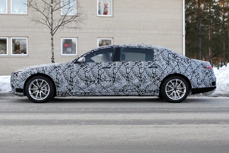 Ecco la futura Mercedes-Maybach Classe S