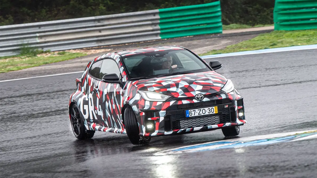 Toyota GR Yaris 2020, oltre 250 CV e trazione integrale GR4 [Video] (12)