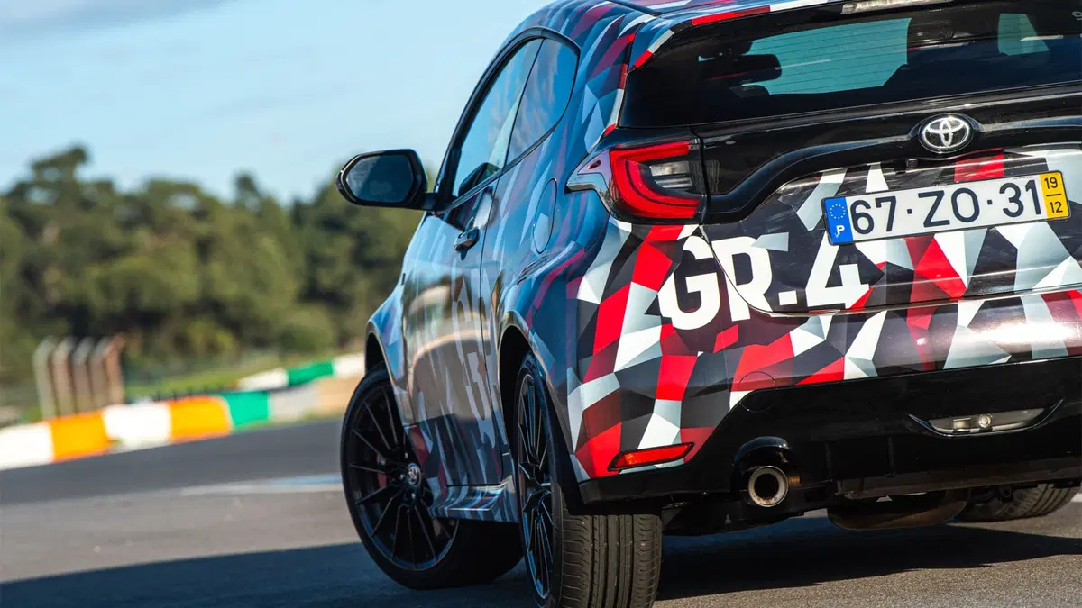 Toyota GR Yaris 2020, oltre 250 CV e trazione integrale GR4 [Video] (16)