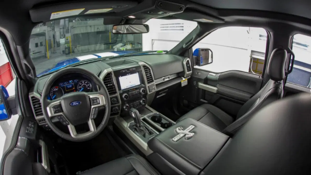 Shelby Ford F-150: il pickup “Super Snake” con motore V8 da 5 litri e 770 CV (4)