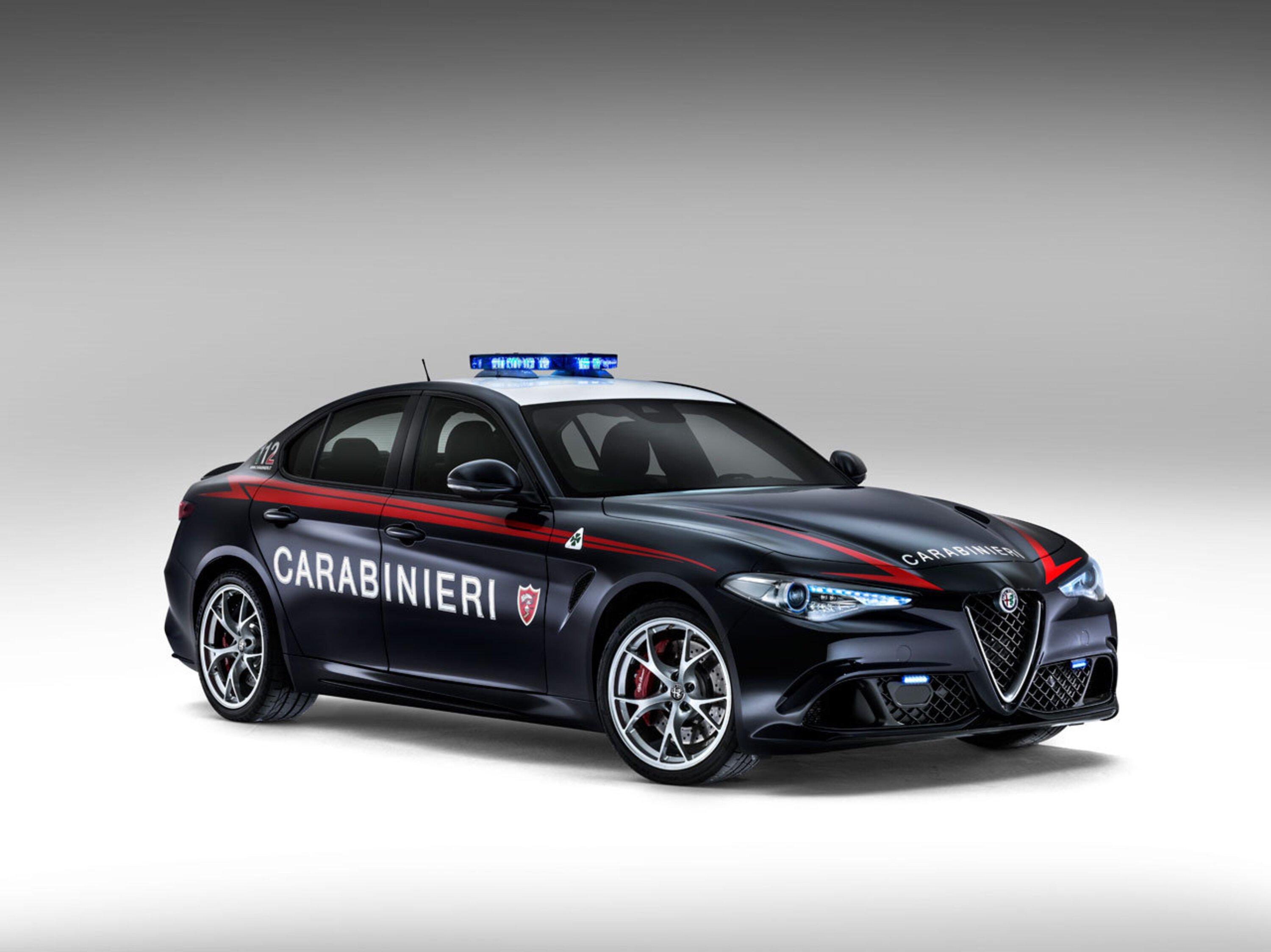 Alfa Romeo Giulia entra nell&#039;Arma dei Carabinieri