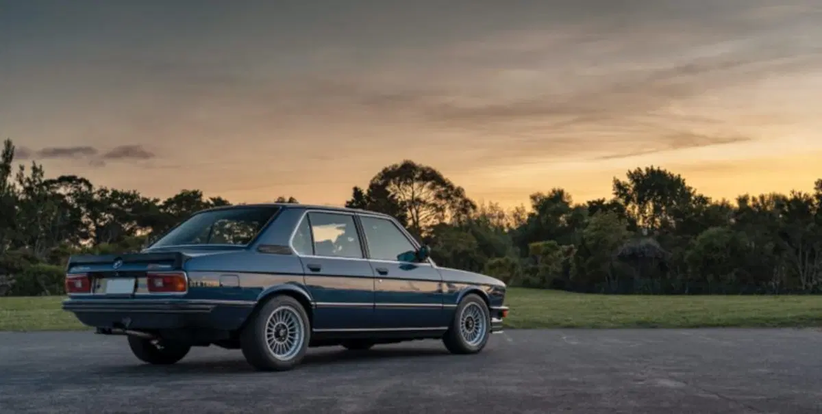 Alpina B7 S Turbo: Il bolide anni '80 all'asta (7)