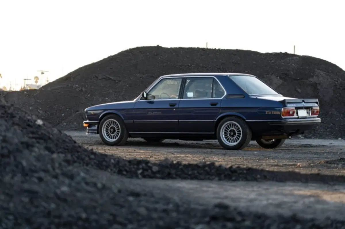 Alpina B7 S Turbo: Il bolide anni '80 all'asta (4)