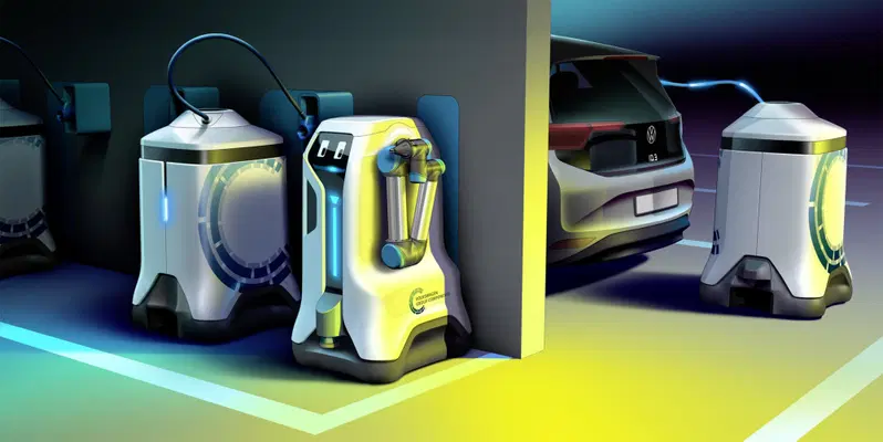 Il robot preleva l'accumulatore di energia