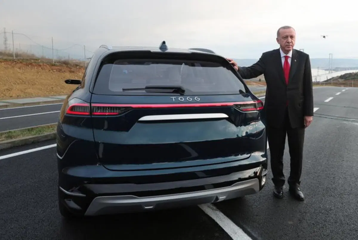 Togg SUV: l’auto elettrica turca posa con Erdogan e sarà esportata in Europa [Foto Gallery & Video] (2)