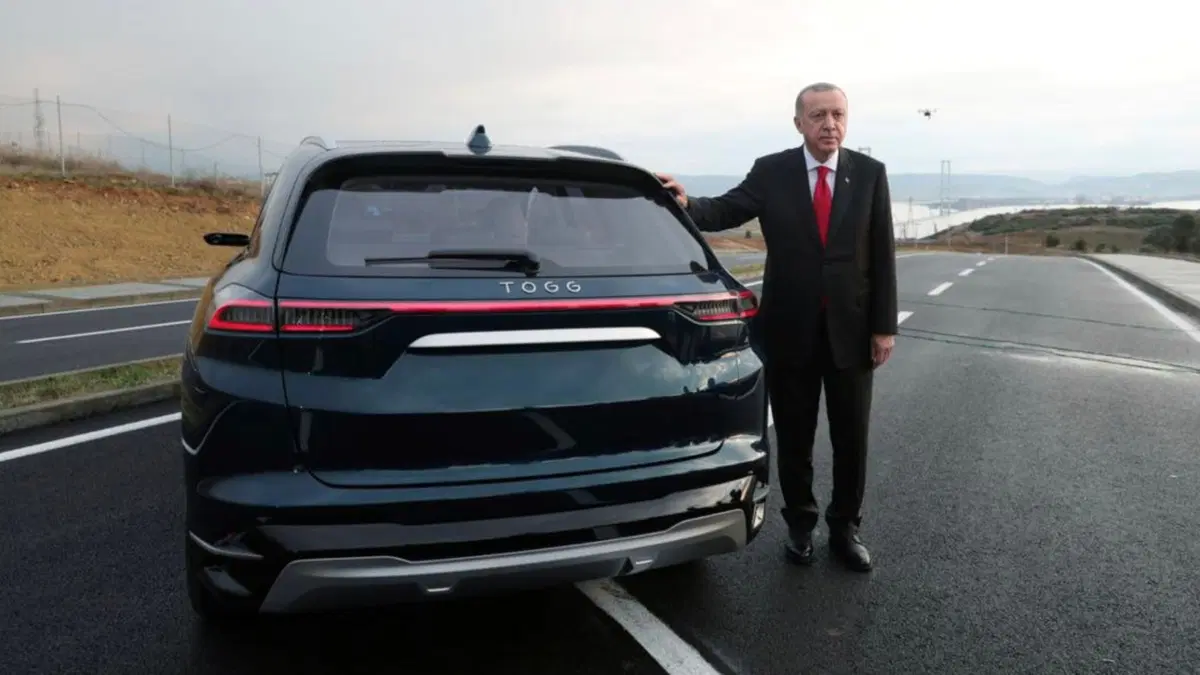 Togg SUV: l’auto elettrica turca posa con Erdogan e sarà esportata in Europa [Foto Gallery & Video] (9)